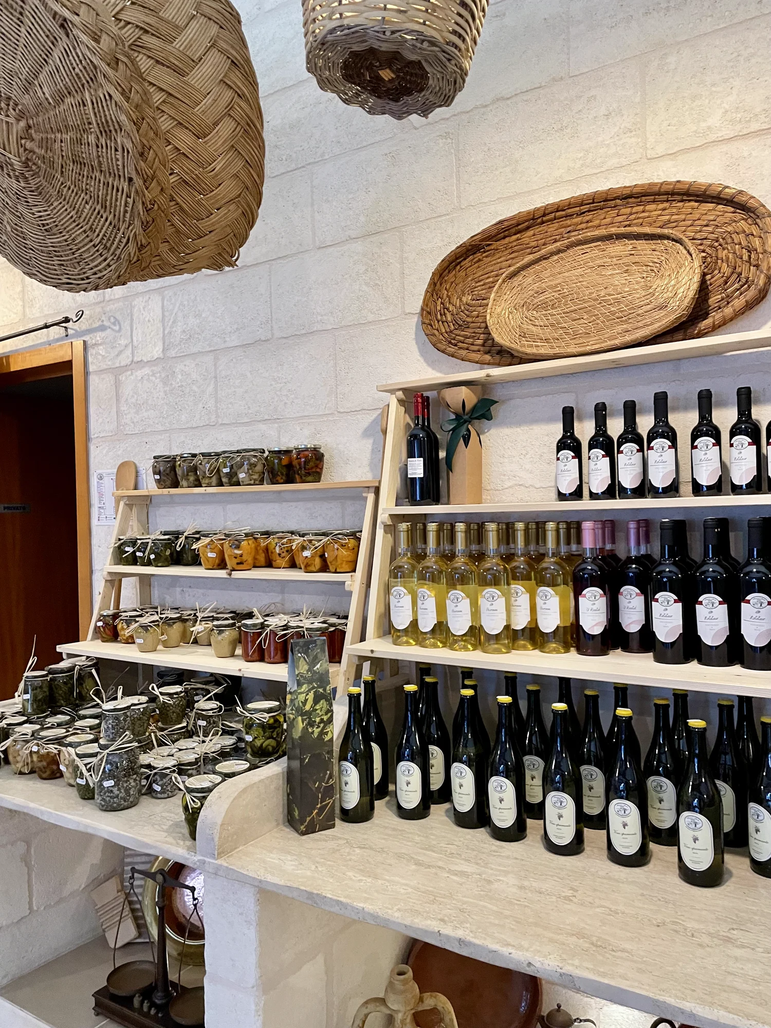 I vini e i prodotti della Bottega